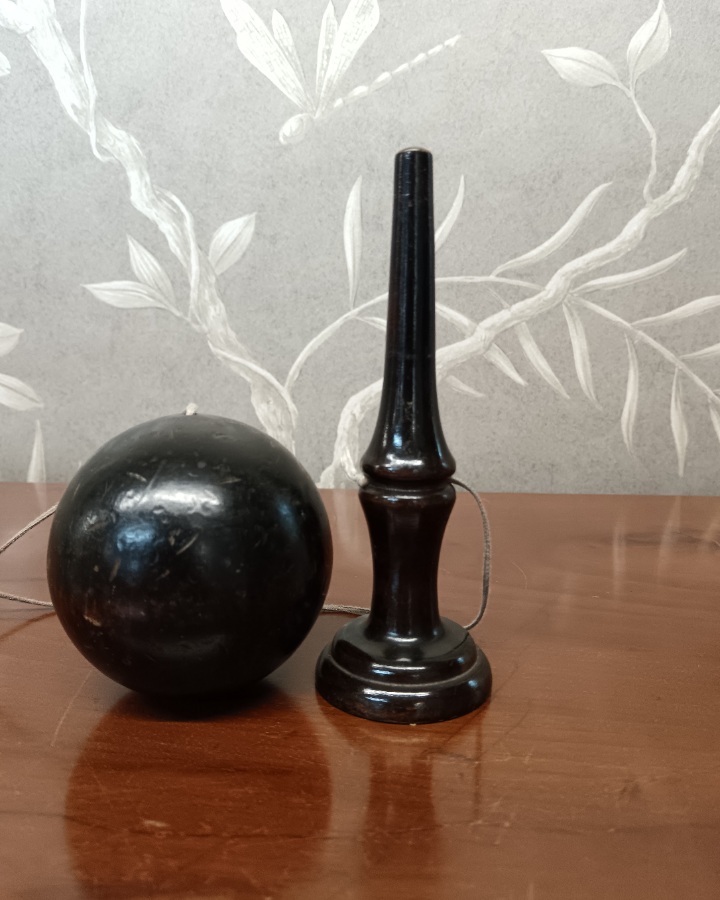 antique wooden Bilboquet ebonised (5).jpg